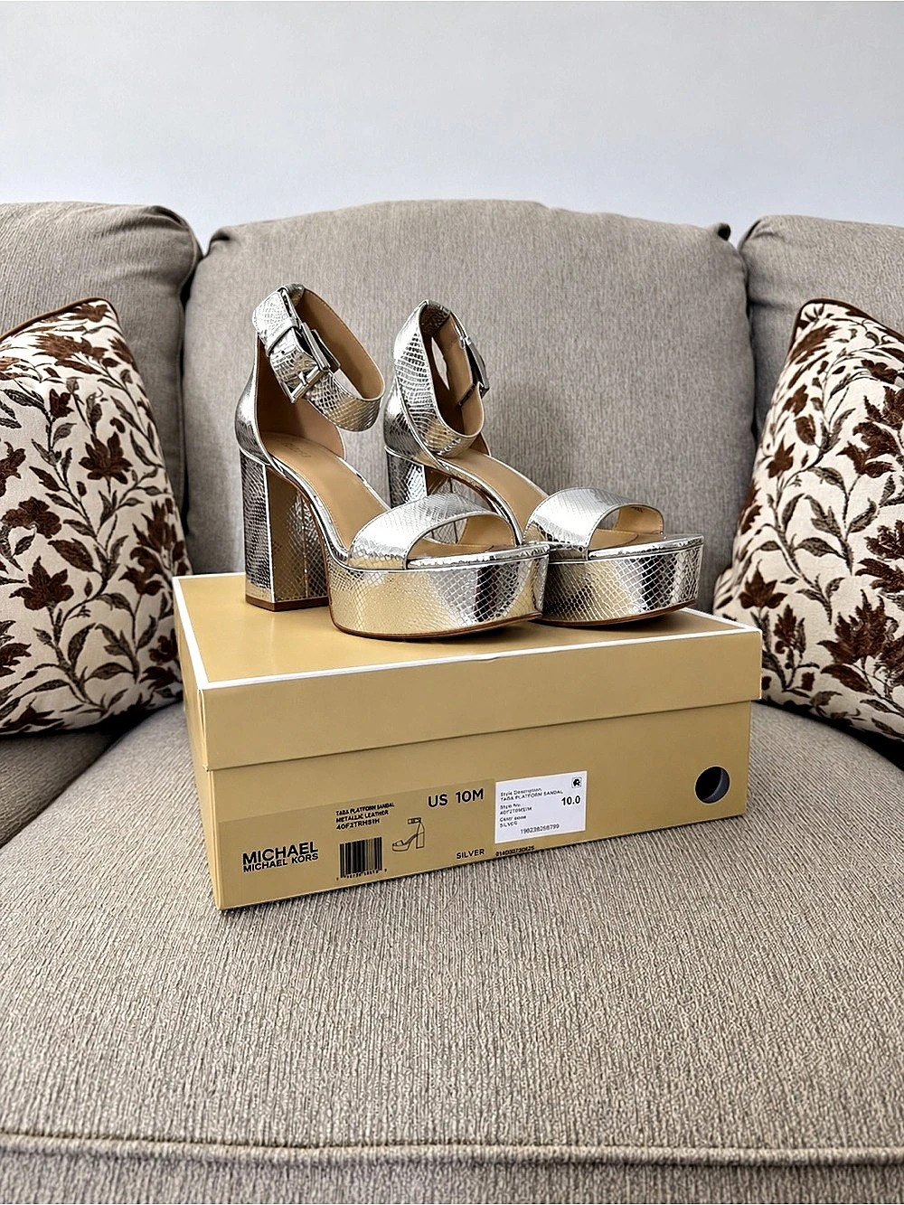 Michael Kors Silver Platform Heels US 10M Like New